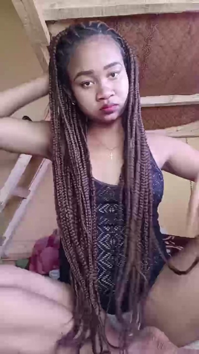 mayrahqueen live cam on Cam4
