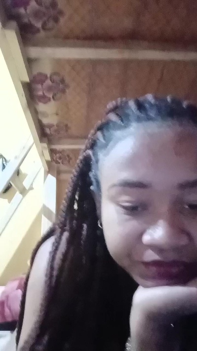 mayrahqueen live cam on Cam4