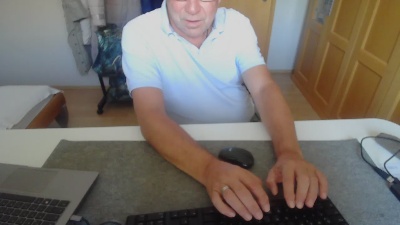 mdevbi live cam on Cam4