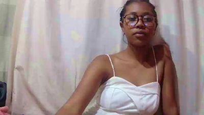 meXXXyou live cam on Cam4