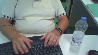 me__slave live cam on Cam4