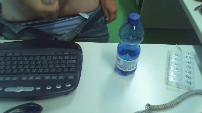 me__slave live cam on Cam4