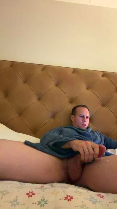 meatstick9 live cam on Cam4