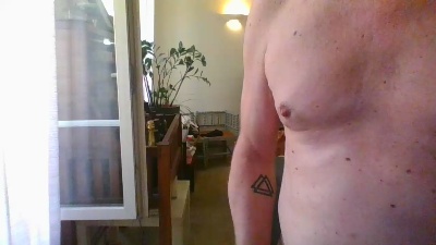 mecparis75e1 live cam on Cam4