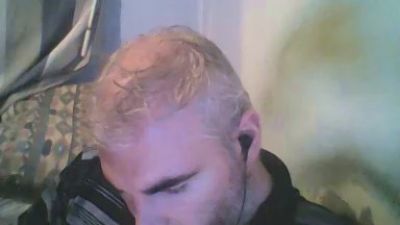 mecsexy live cam on Cam4