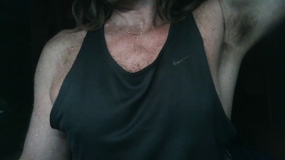 megalodon24 live cam on Cam4