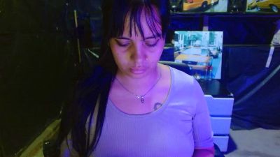 megan_foxy2 live cam on Cam4