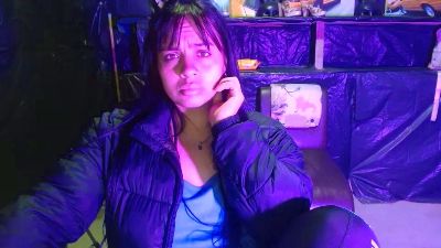 megan_foxy2 live cam on Cam4
