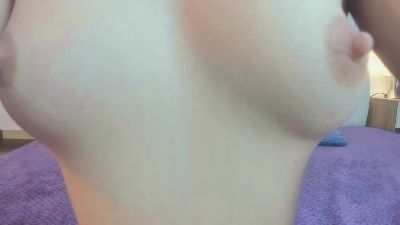meganqueen2 live cam on Cam4