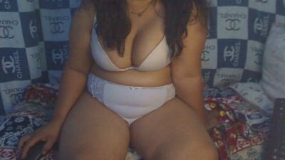 megara_kinou live cam on Cam4