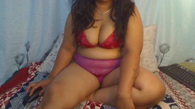 megara_kinou live cam on Cam4
