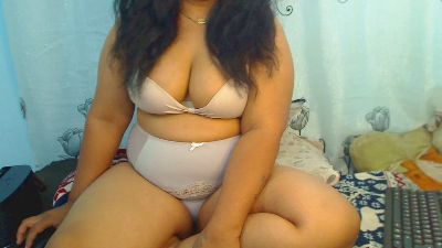 megara_kinou live cam on Cam4