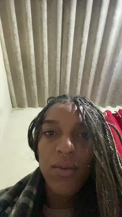 melado4 live cam on Cam4