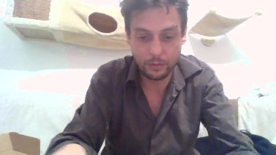 melalopieu live cam on Cam4