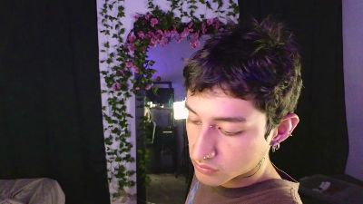 melancoliangel live cam on Cam4