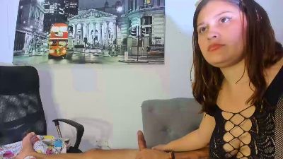 melani_and_fran live cam on Cam4