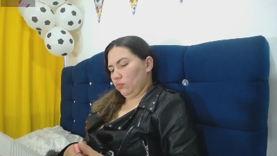 melanieparker20 live cam on Cam4