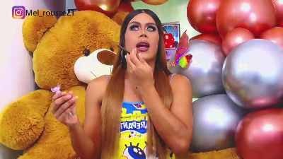 melaniesoto live cam on Cam4