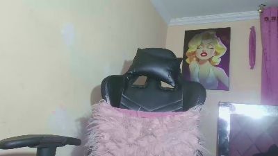 melany_isabella live cam on Cam4