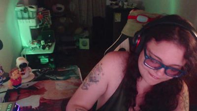 melanypresley1 live cam on Cam4