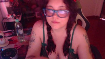 melanypresley1 live cam on Cam4