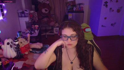melanypresley1 live cam on Cam4