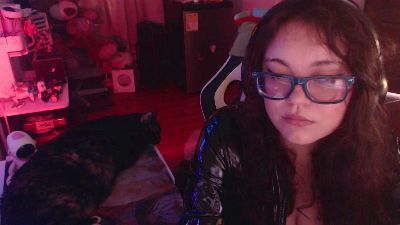 melanypresley1 live cam on Cam4