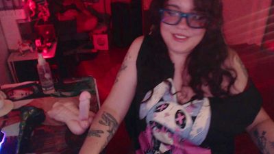 melanypresley1 live cam on Cam4