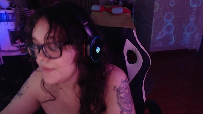 melanypresley1 live cam on Cam4