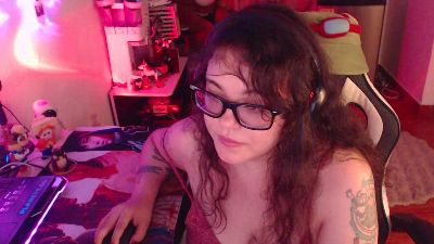 melanypresley1 live cam on Cam4