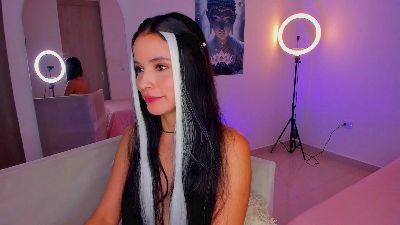 melanyrouse1 live cam on Cam4