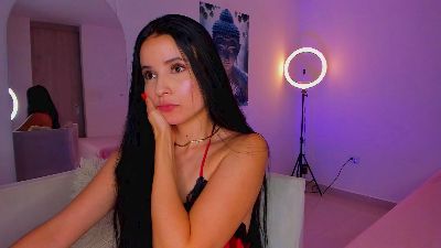 melanyrouse1 live cam on Cam4