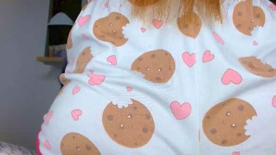 meli_jones69_ live cam on Cam4