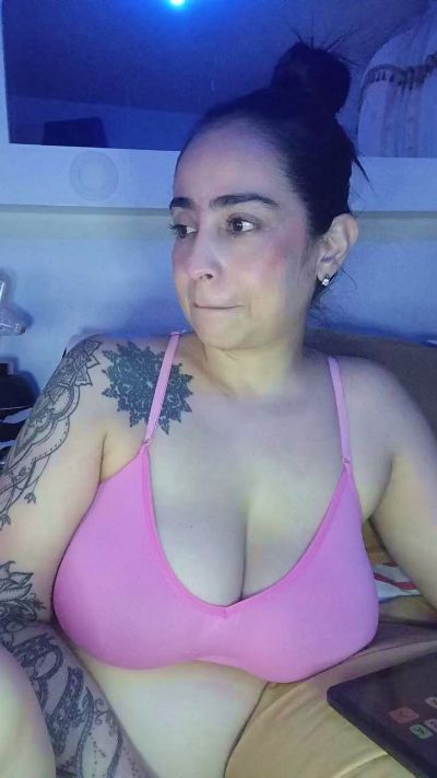 melishanton live cam on Cam4