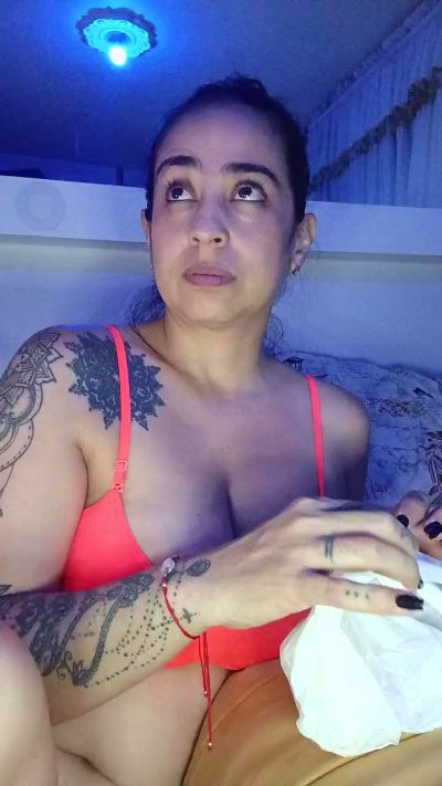 melishanton live cam on Cam4