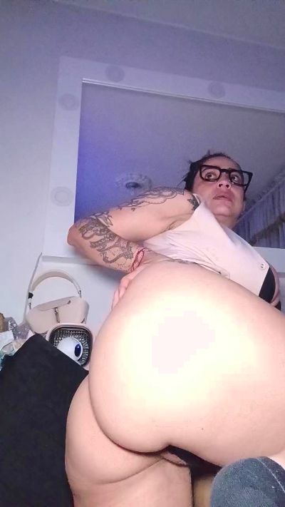 melishanton live cam on Cam4