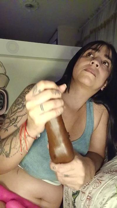 melishanton live cam on Cam4