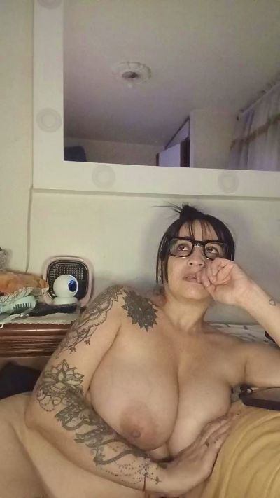 melishanton live cam on Cam4