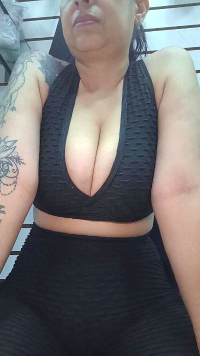 melishanton live cam on Cam4