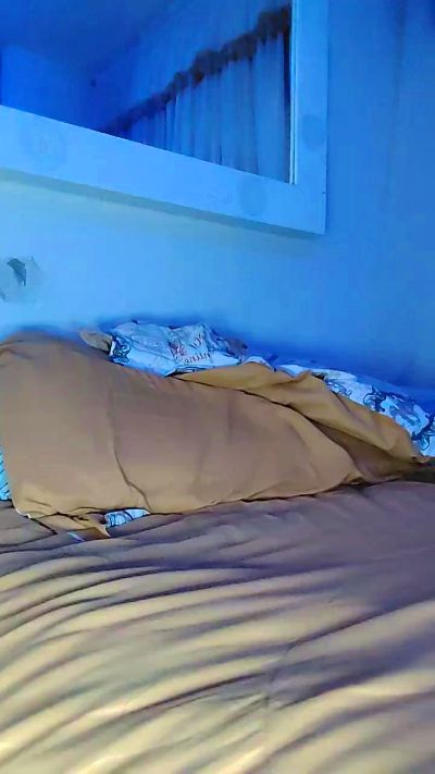 melishanton live cam on Cam4
