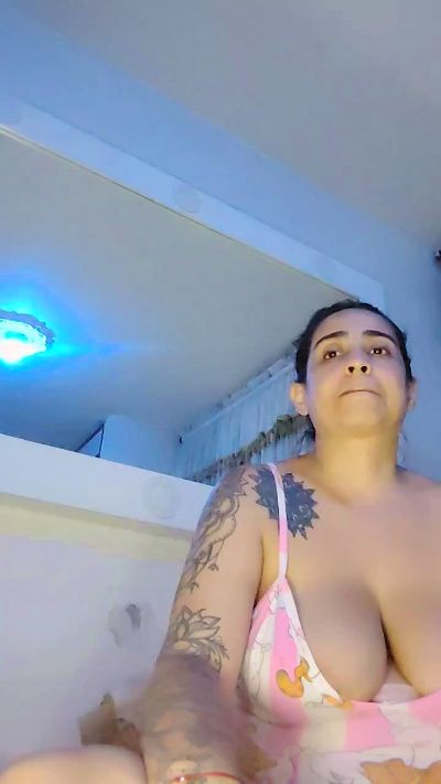 melishanton live cam on Cam4