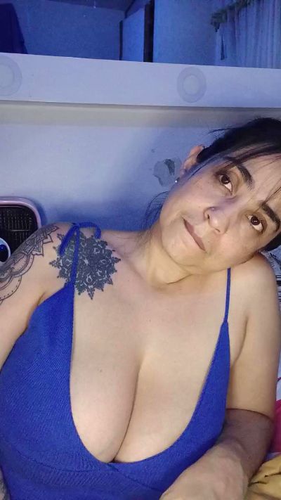 melishanton live cam on Cam4
