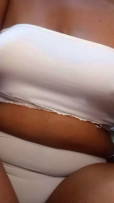 melissa2 live cam on Cam4