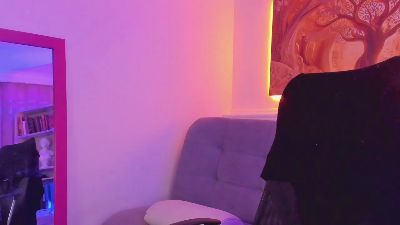 meloddy_rouss live cam on Cam4