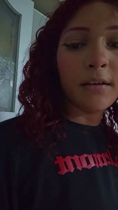 melody_heli live cam on Cam4