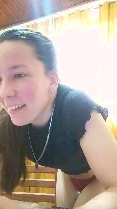 melu021 live cam on Cam4