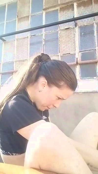 melu021 live cam on Cam4