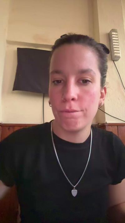 melu021 live cam on Cam4