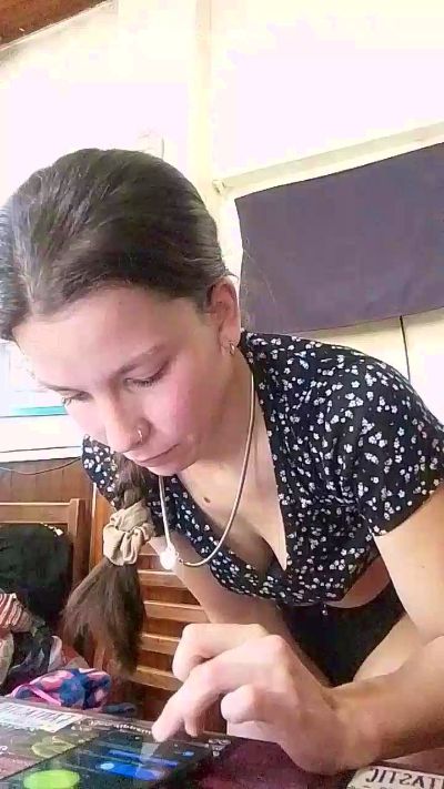 melu021 live cam on Cam4