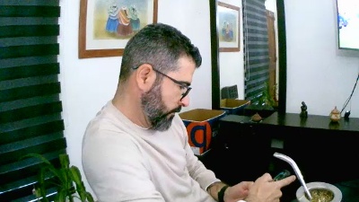 mendo7 live cam on Cam4